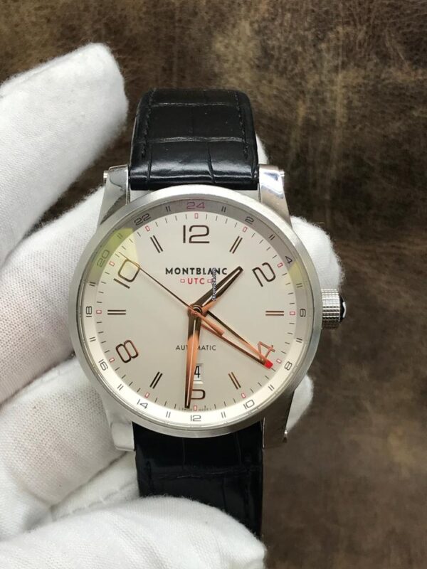 Montblanc Timerwalker Relógio masculino automático Voyager UTC 109136 com mostrador prateado a